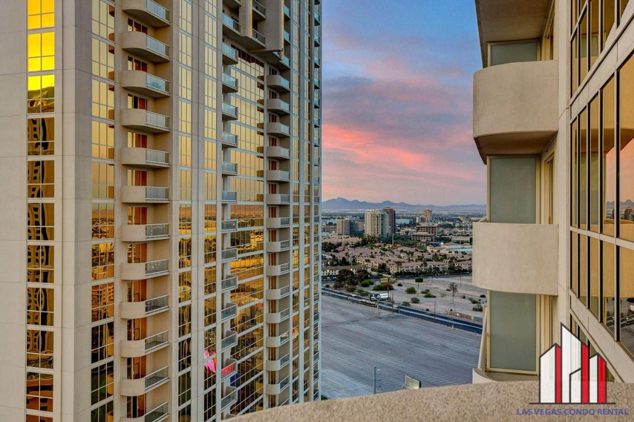 Mgm Signature-22-707 F1 Track & Strip View Balcony Las Vegas Exterior foto