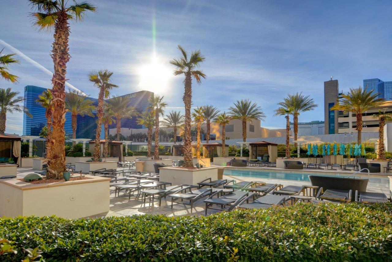 Mgm Signature-22-707 F1 Track & Strip View Balcony Las Vegas Exterior foto